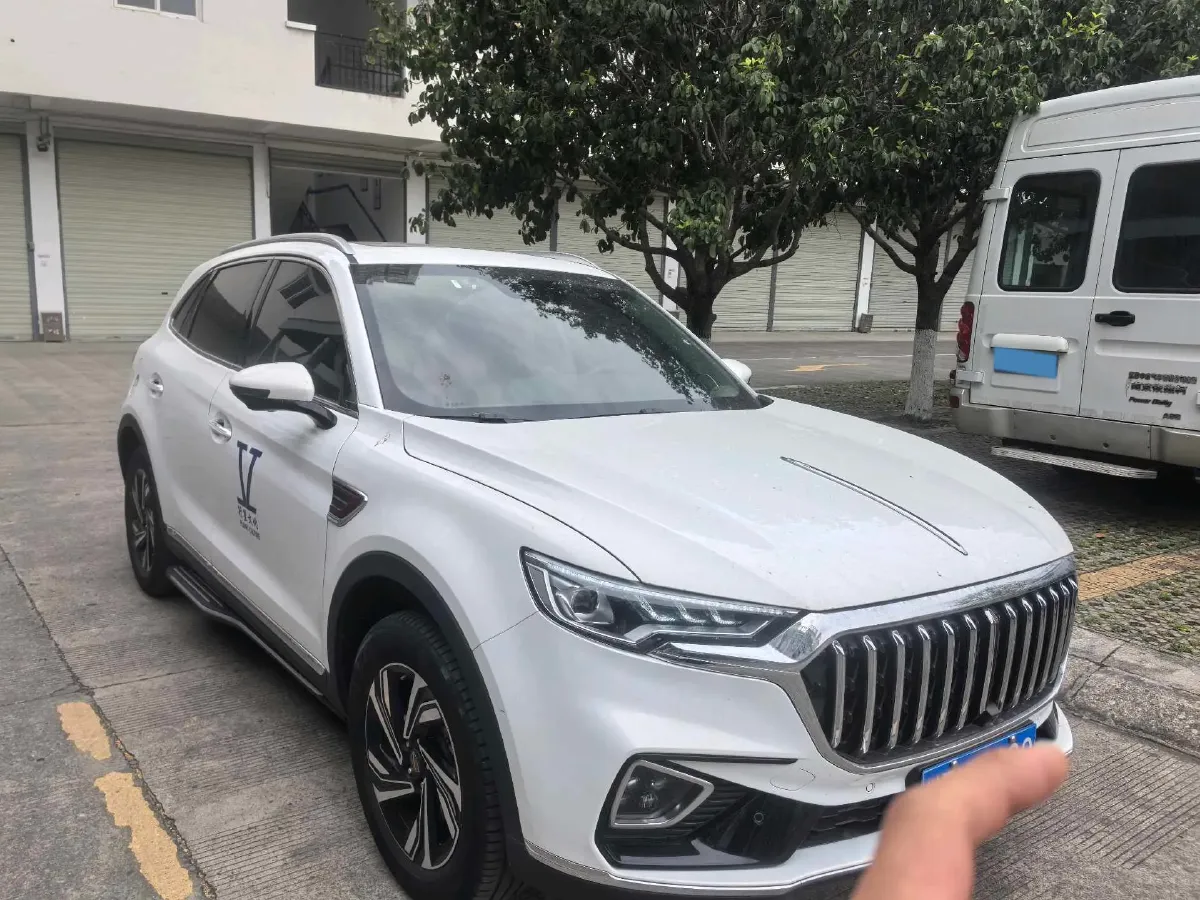 2022 HongQi HS5 2.0T 224HP L4 6AT,autocango,china used car exporter,china ev exporter,chinese used car exporter,chinese used ev exporter