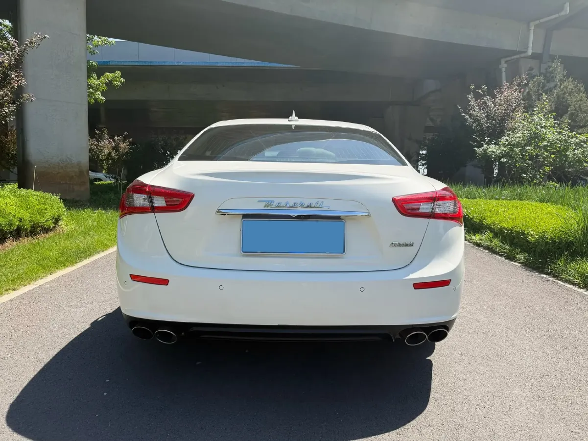 2017 Maserati Ghibli 3.0T 350HP V6 8AT,autocango,china used car exporter,china ev exporter,chinese used car exporter,chinese used ev exporter