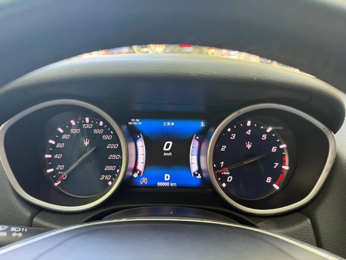 2017 Maserati Ghibli 3.0T 350HP V6 8AT,autocango,china used car exporter,china ev exporter,chinese used car exporter,chinese used ev exporter
