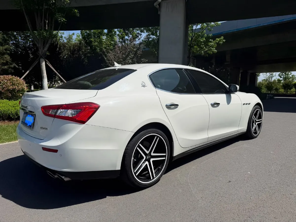 2017 Maserati Ghibli 3.0T 350HP V6 8AT,autocango,china used car exporter,china ev exporter,chinese used car exporter,chinese used ev exporter