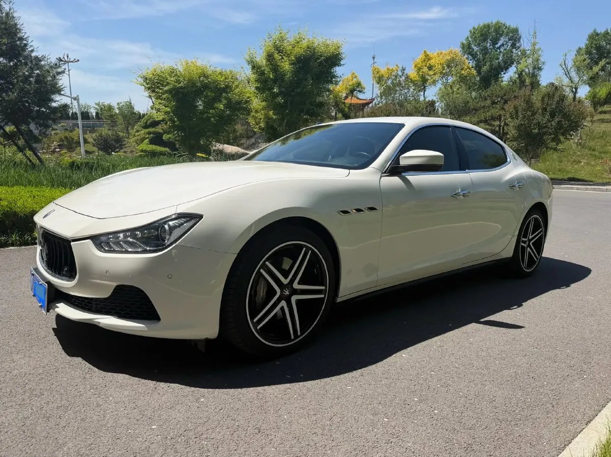 2017 Maserati Ghibli 3.0T 350HP V6 8AT,autocango,china used car exporter,china ev exporter,chinese used car exporter,chinese used ev exporter