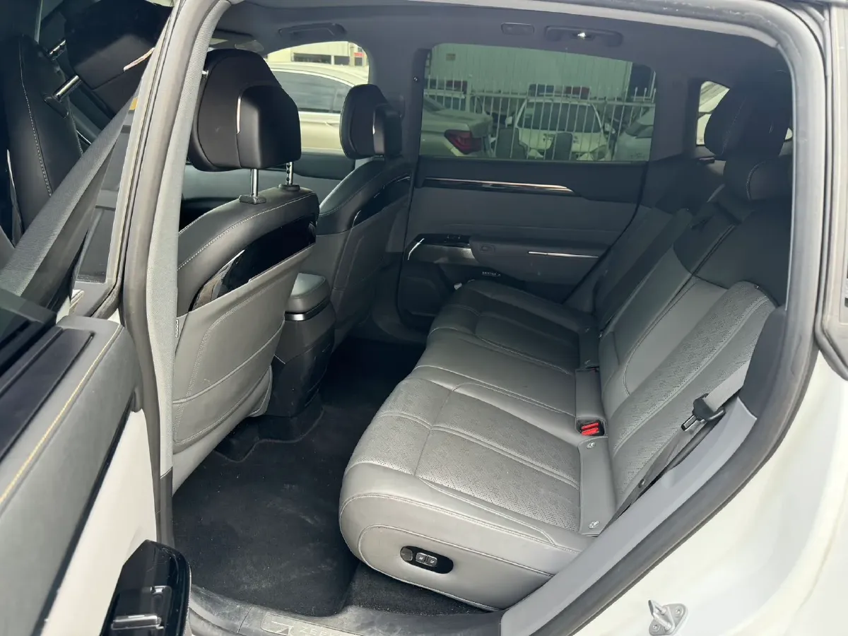 2025 Zeekr 7X BEV 75KWH,autocango,china used car exporter,china ev exporter,chinese used car exporter,chinese used ev exporter