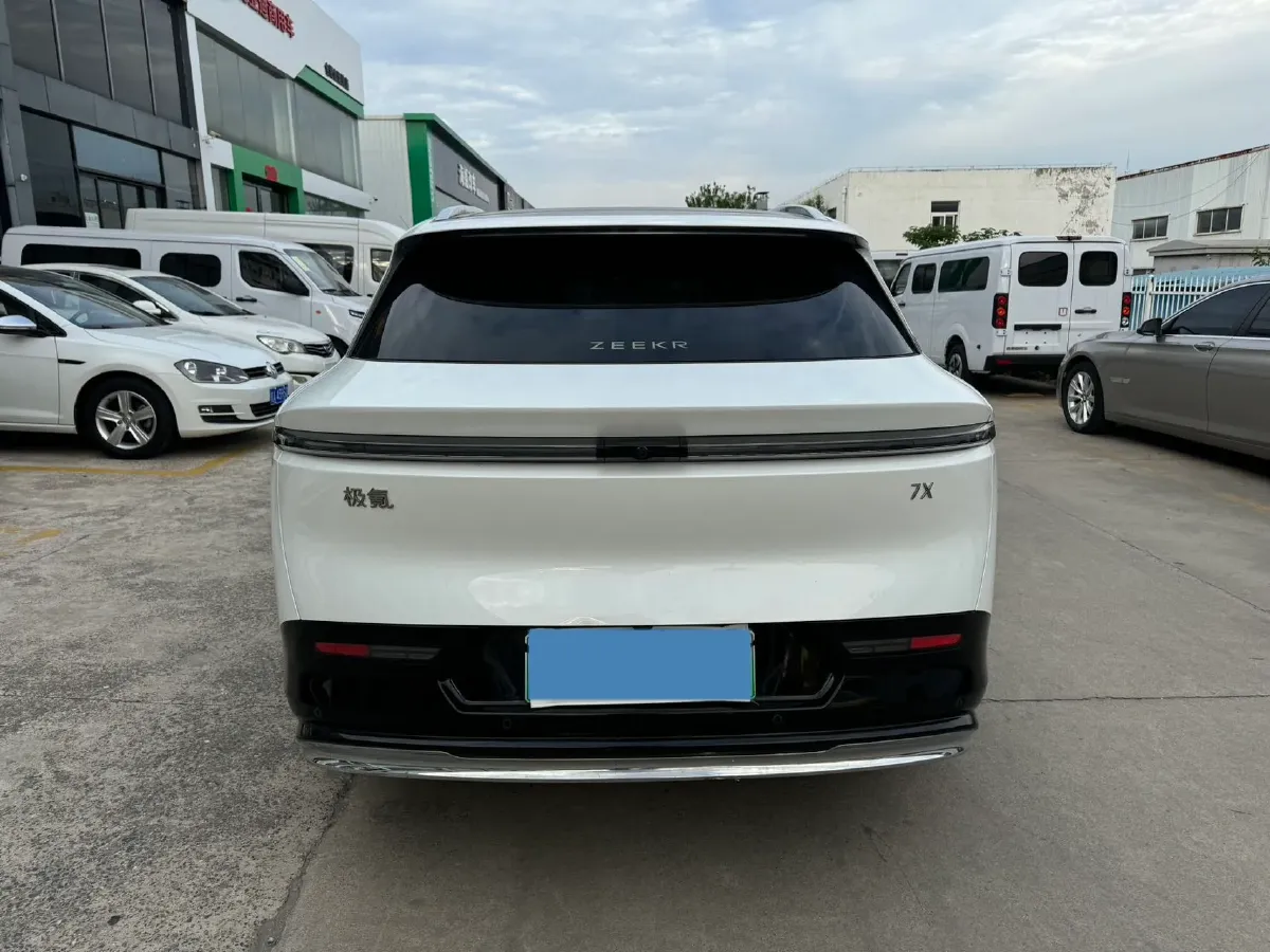 2025 Zeekr 7X BEV 75KWH,autocango,china used car exporter,china ev exporter,chinese used car exporter,chinese used ev exporter