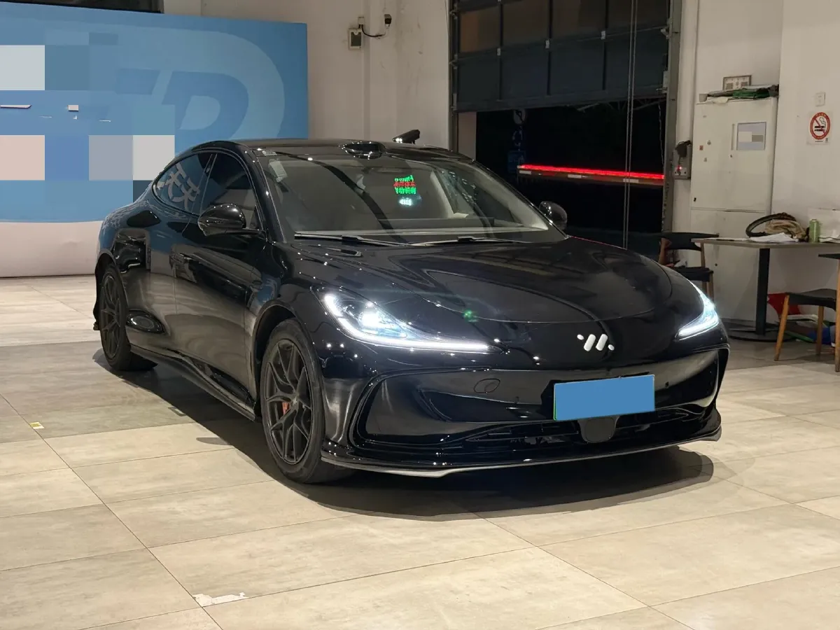 2024 IM L6 BEV 75KWH,autocango,china used car exporter,china ev exporter,chinese used car exporter,chinese used ev exporter