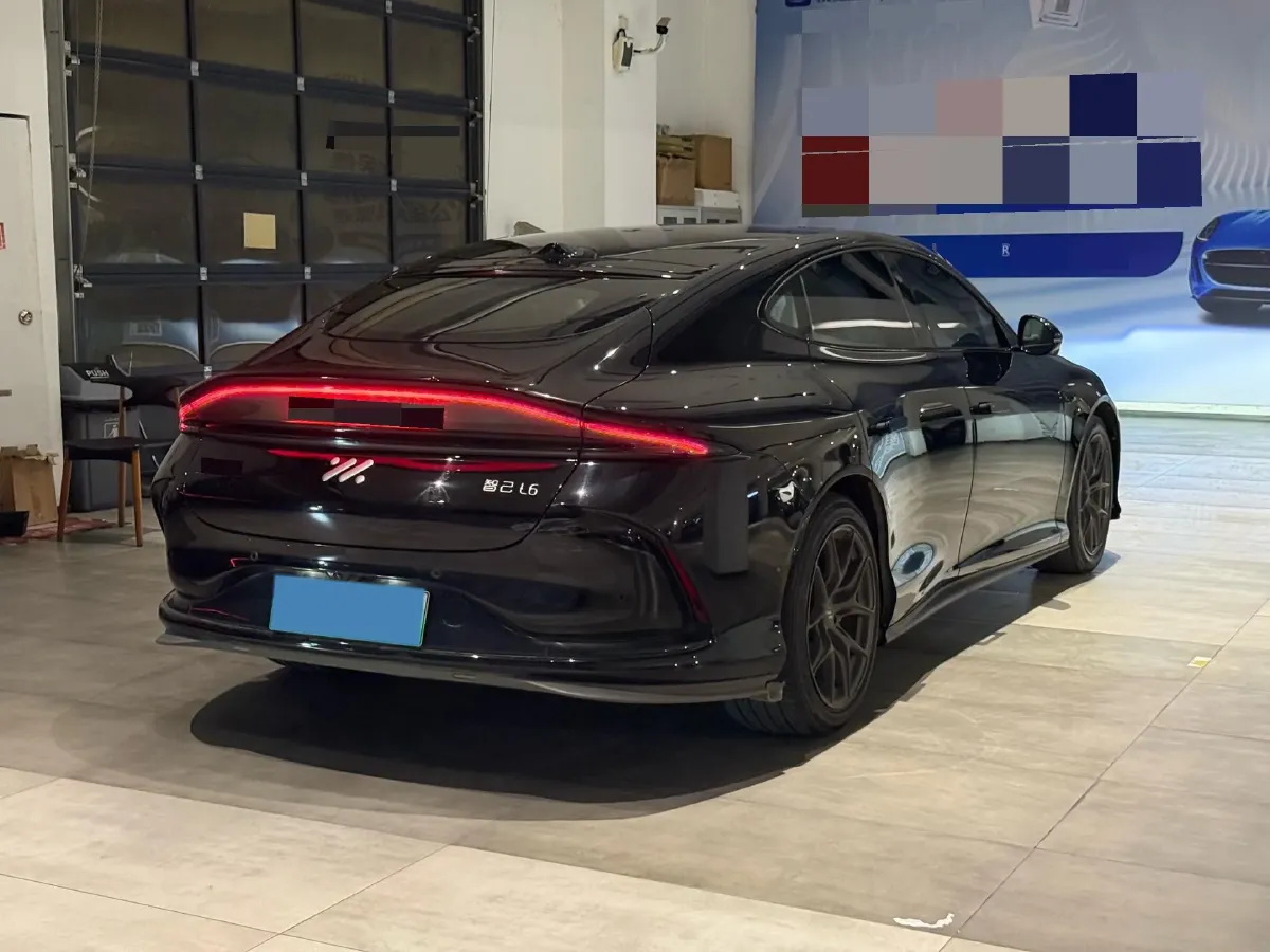 2024 IM L6 BEV 75KWH,autocango,china used car exporter,china ev exporter,chinese used car exporter,chinese used ev exporter