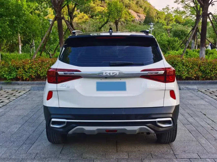 2021 Kia KX3 1.5L 115HP L4 CVT,autocango,china used car exporter,china ev exporter,chinese used car exporter,chinese used ev exporter