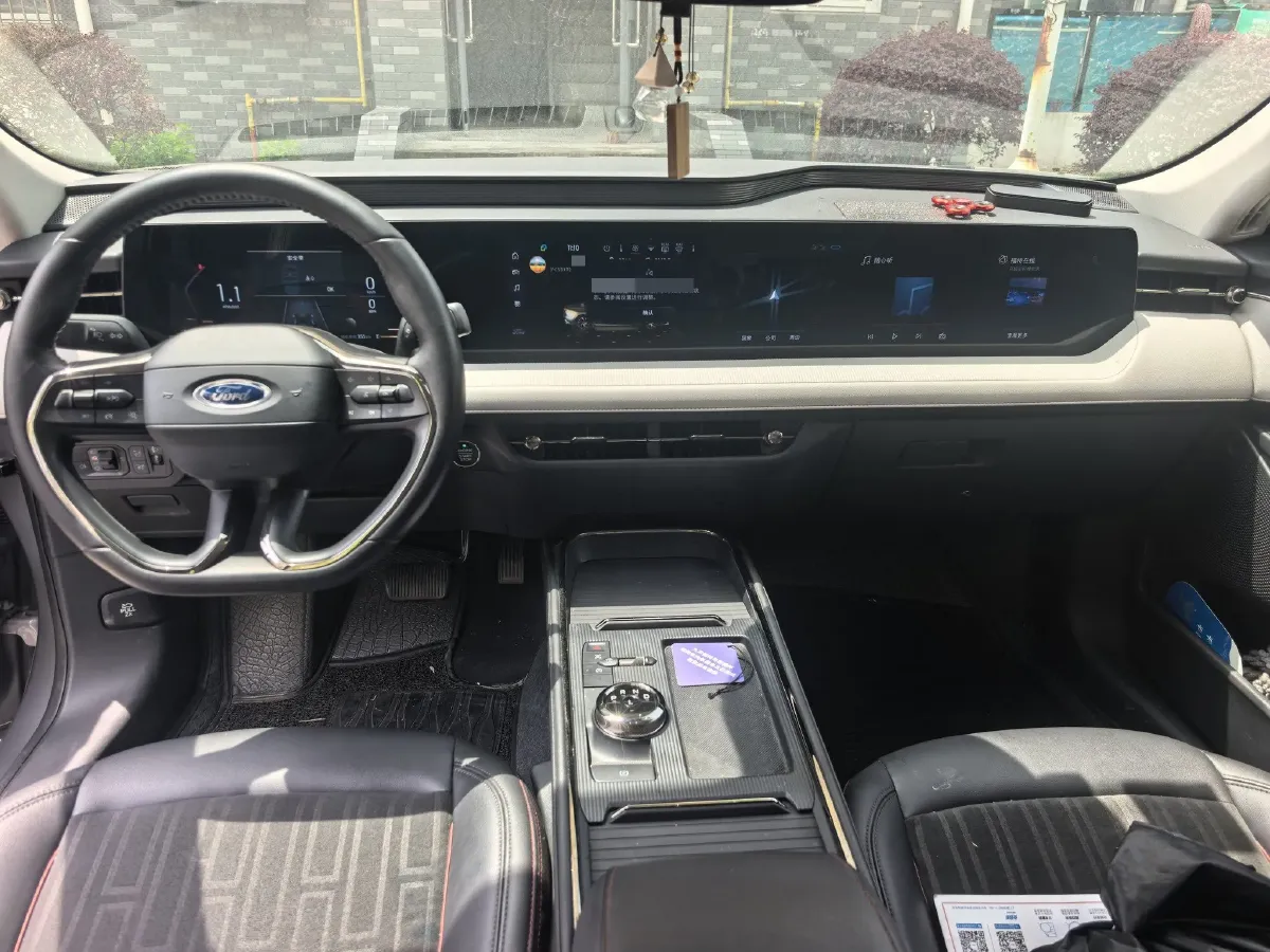 2022 Ford Mondeo 2.0T 238HP L4 8AT,autocango,china used car exporter,china ev exporter,chinese used car exporter,chinese used ev exporter