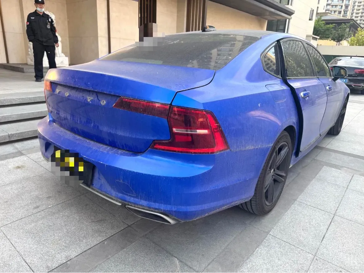 2019 Infiniti Q70 2.0T 211HP L4 7AT,autocango,china used car exporter,china ev exporter,chinese used car exporter,chinese used ev exporter