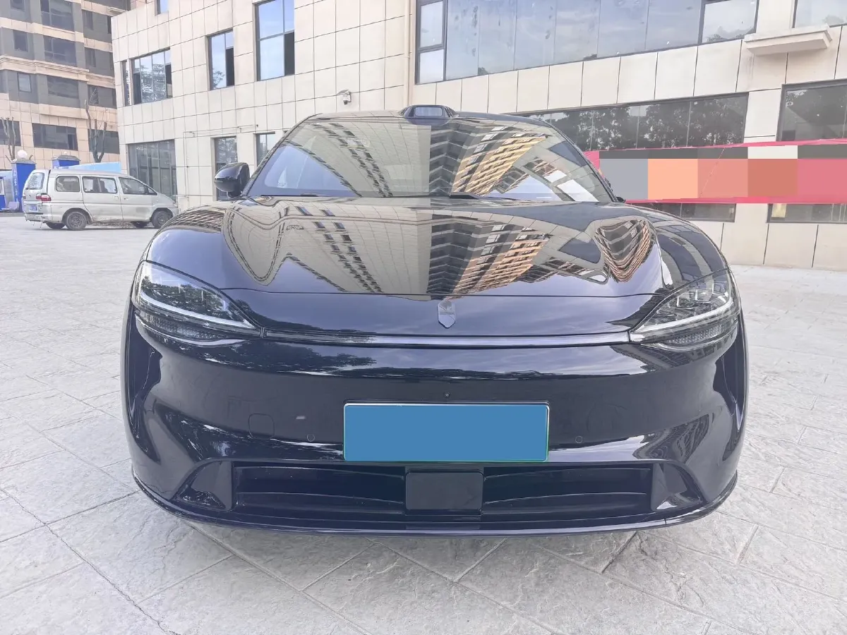 2026 Luxeed R7 BEV,autocango,china used car exporter,china ev exporter,chinese used car exporter,chinese used ev exporter