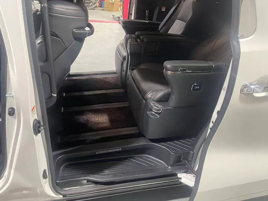 2021 Toyota Vellfire 2.5L 117HP L4 E-CVT Hybrid,autocango,china used car exporter,china ev exporter,chinese used car exporter,chinese used ev exporter