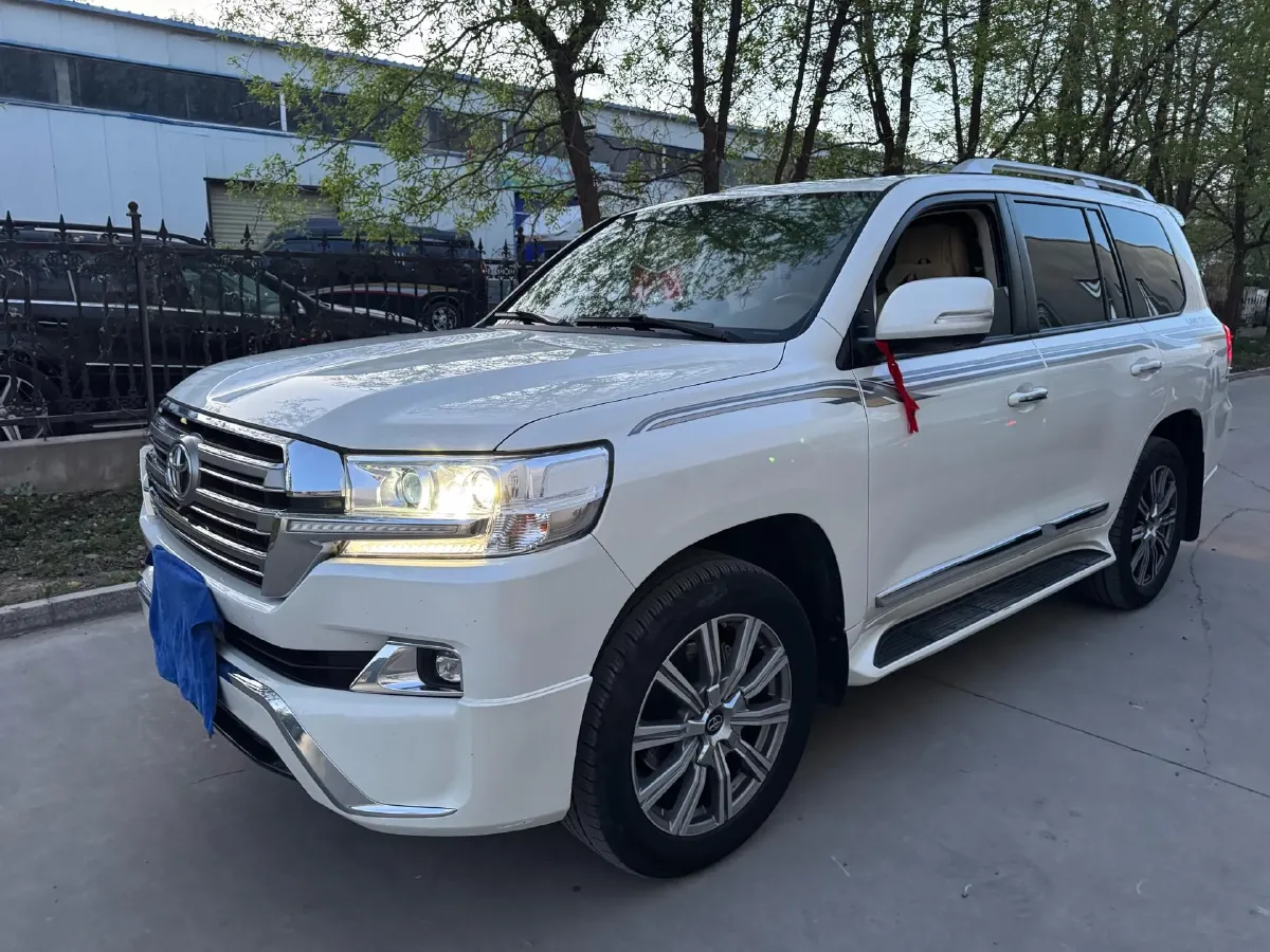 2019 Chevrolet Trax 1.0T 125HP L3 6AT,autocango,china used car exporter,china ev exporter,chinese used car exporter,chinese used ev exporter