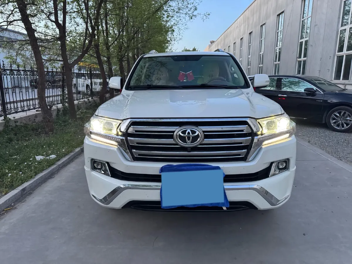 2019 Chevrolet Trax 1.0T 125HP L3 6AT,autocango,china used car exporter,china ev exporter,chinese used car exporter,chinese used ev exporter