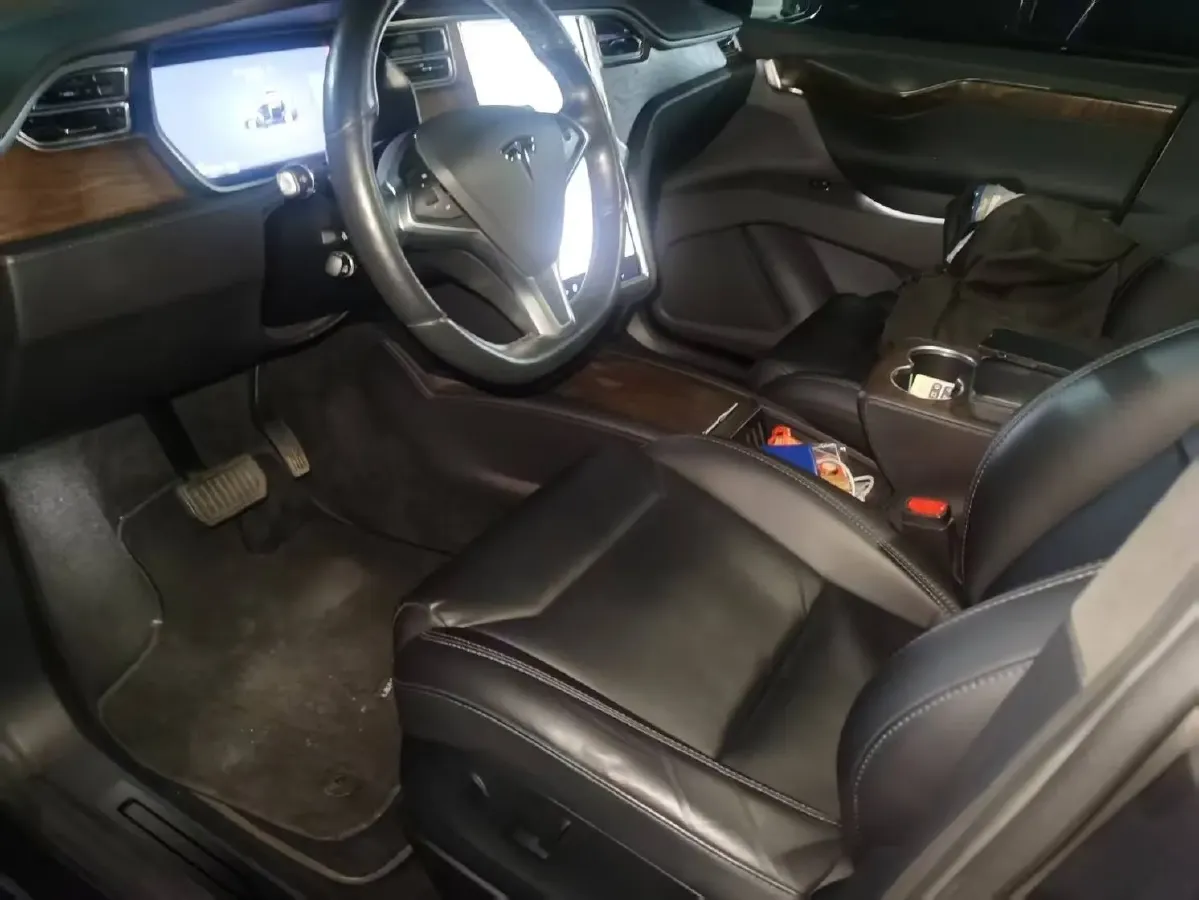 2017 Tesla Model X BEV 100KWH,autocango,china used car exporter,china ev exporter,chinese used car exporter,chinese used ev exporter