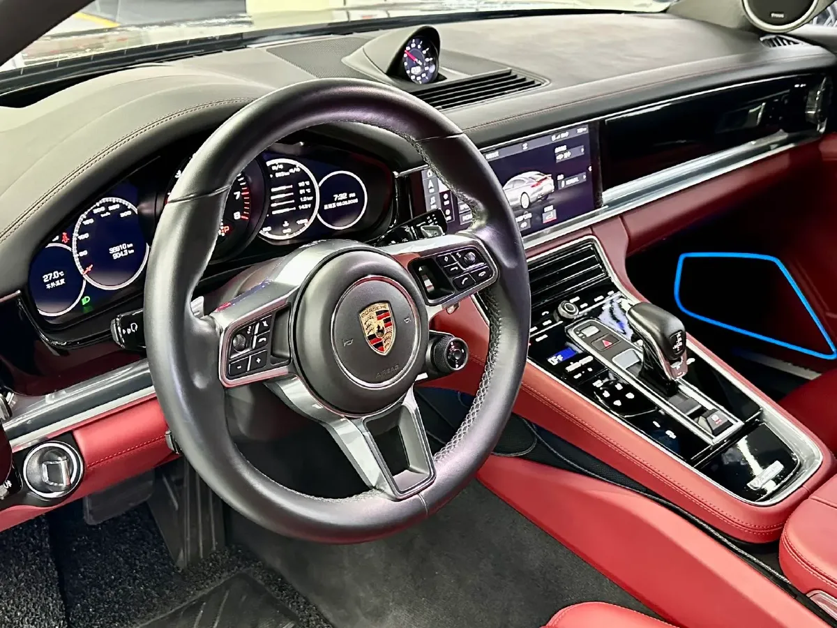 2019 Porsche Panamera 2.9T 330HP V6 8DCT,autocango,china used car exporter,china ev exporter,chinese used car exporter,chinese used ev exporter