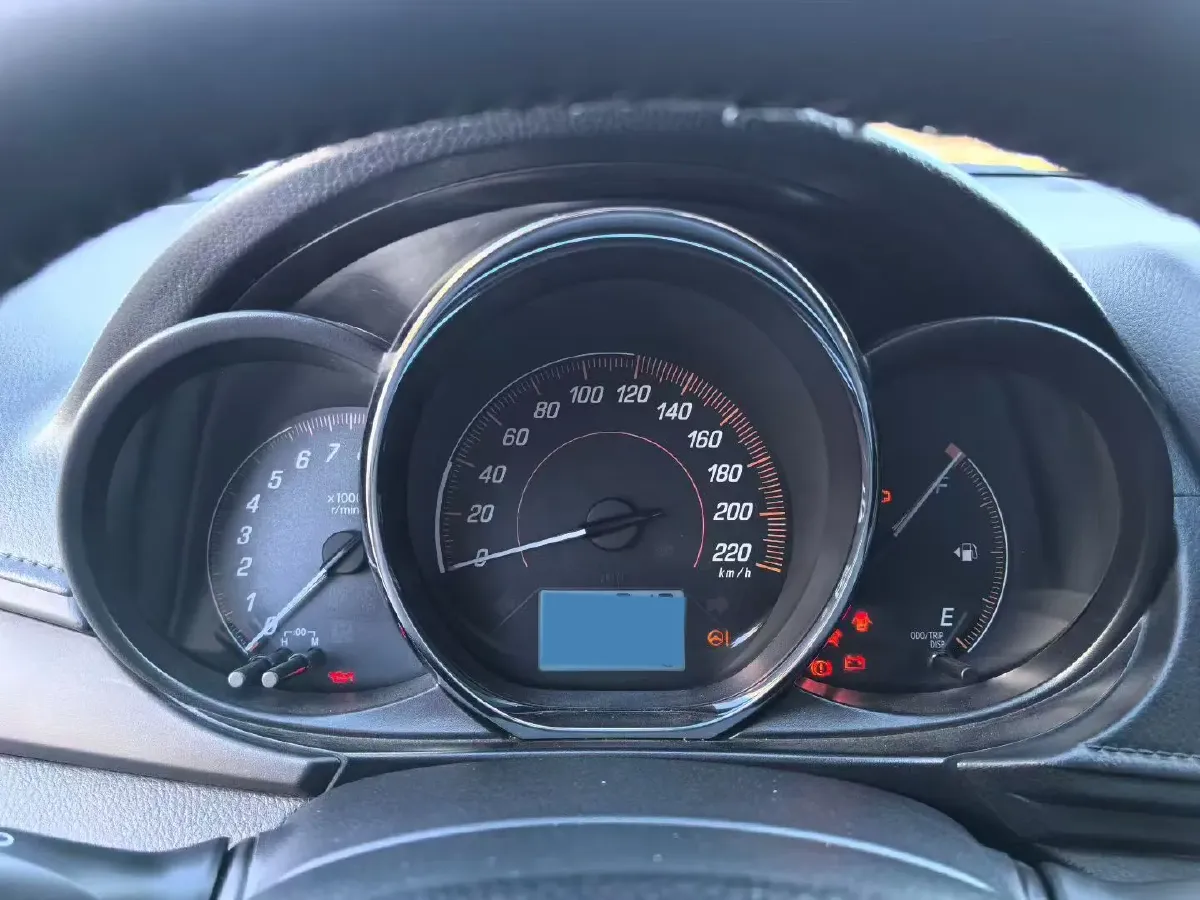 2020 Toyota Yaris L 1.5L 110HP L4 CVT,autocango,china used car exporter,china ev exporter,chinese used car exporter,chinese used ev exporter
