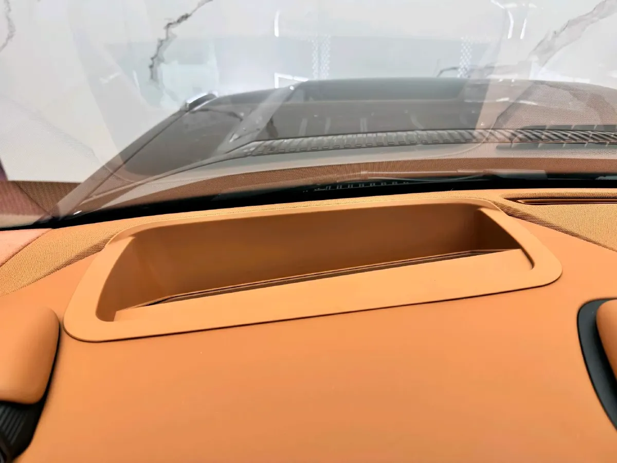 2023 YangWang U8 2.0T 272HP L4 REEV 49.05KWH,autocango,china used car exporter,china ev exporter,chinese used car exporter,chinese used ev exporter