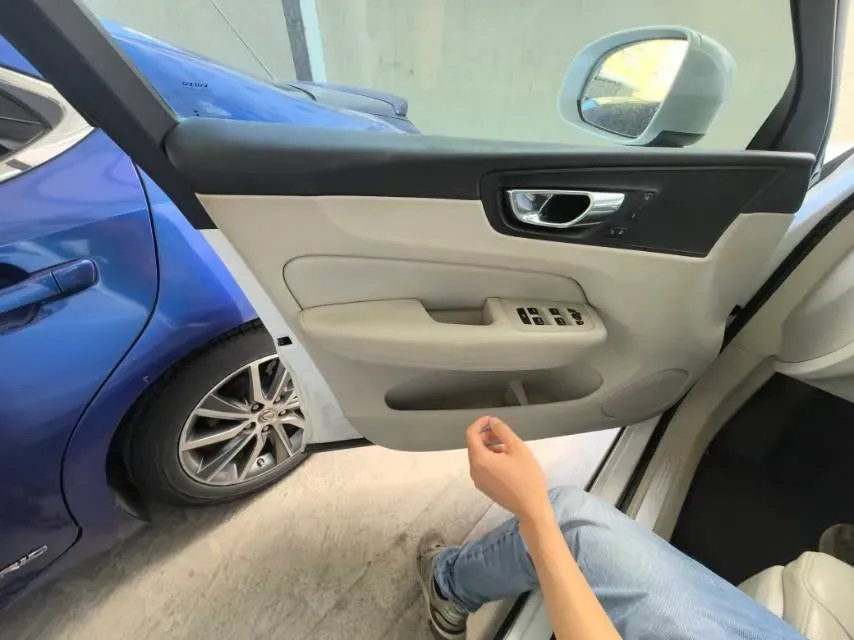 2019 Jeep Wrangler 2.0T 266HP L4 8AT,autocango,china used car exporter,china ev exporter,chinese used car exporter,chinese used ev exporter