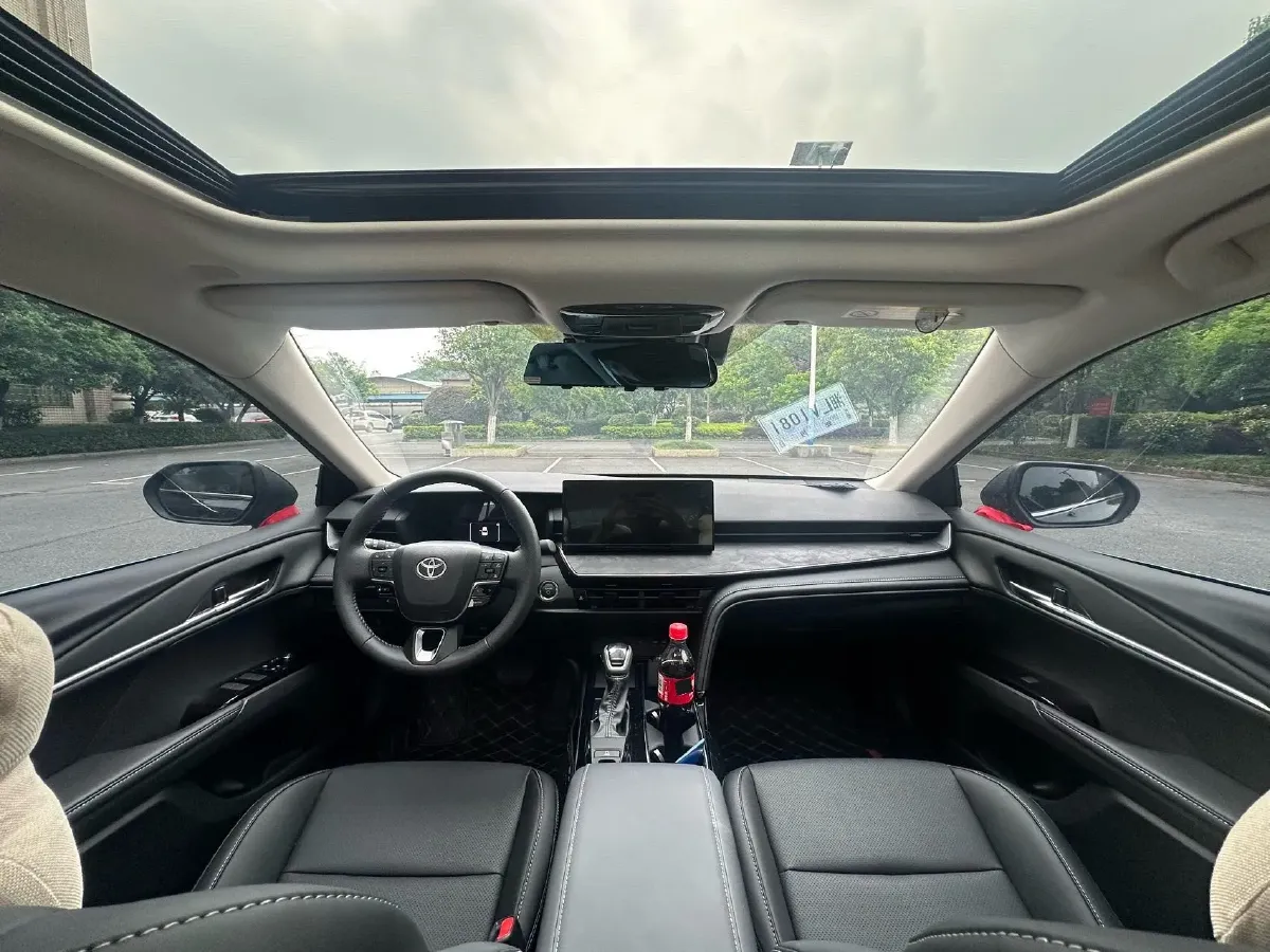 2024 Toyota Camry 2.0L 152HP L4 E-CVT Hybrid,autocango,china used car exporter,china ev exporter,chinese used car exporter,chinese used ev exporter