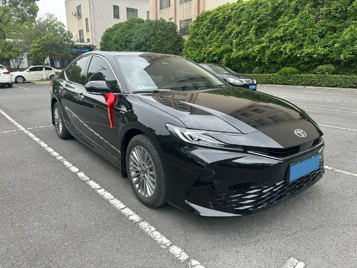 2024 Toyota Camry 2.0L 152HP L4 E-CVT Hybrid,autocango,china used car exporter,china ev exporter,chinese used car exporter,chinese used ev exporter