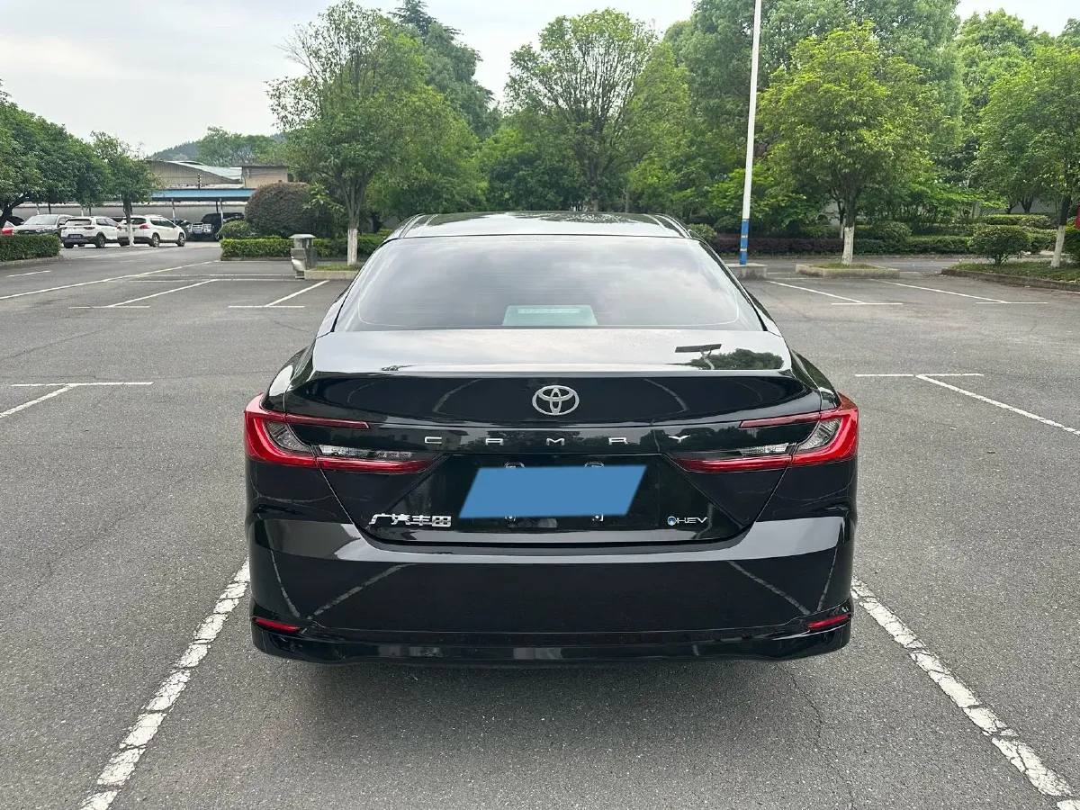 2024 Toyota Camry 2.0L 152HP L4 E-CVT Hybrid,autocango,china used car exporter,china ev exporter,chinese used car exporter,chinese used ev exporter