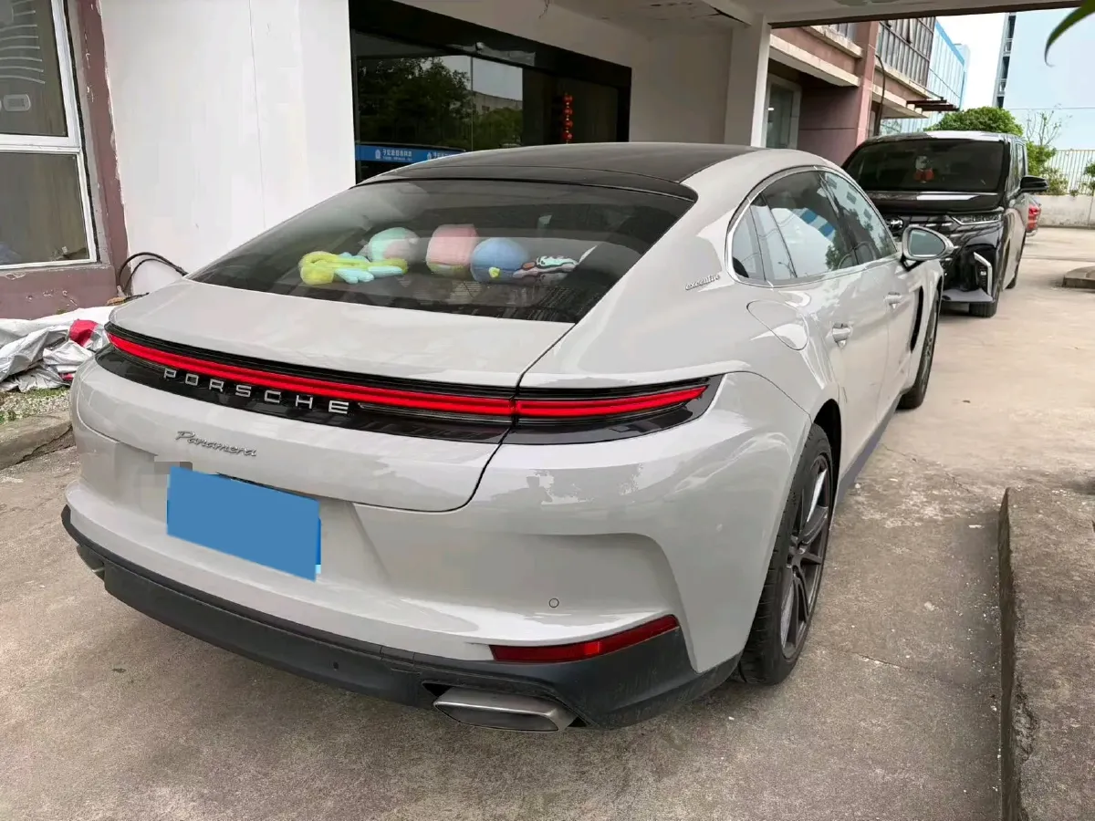 2024 Porsche Panamera 2.9T 353HP V6 8DCT,autocango,china used car exporter,china ev exporter,chinese used car exporter,chinese used ev exporter
