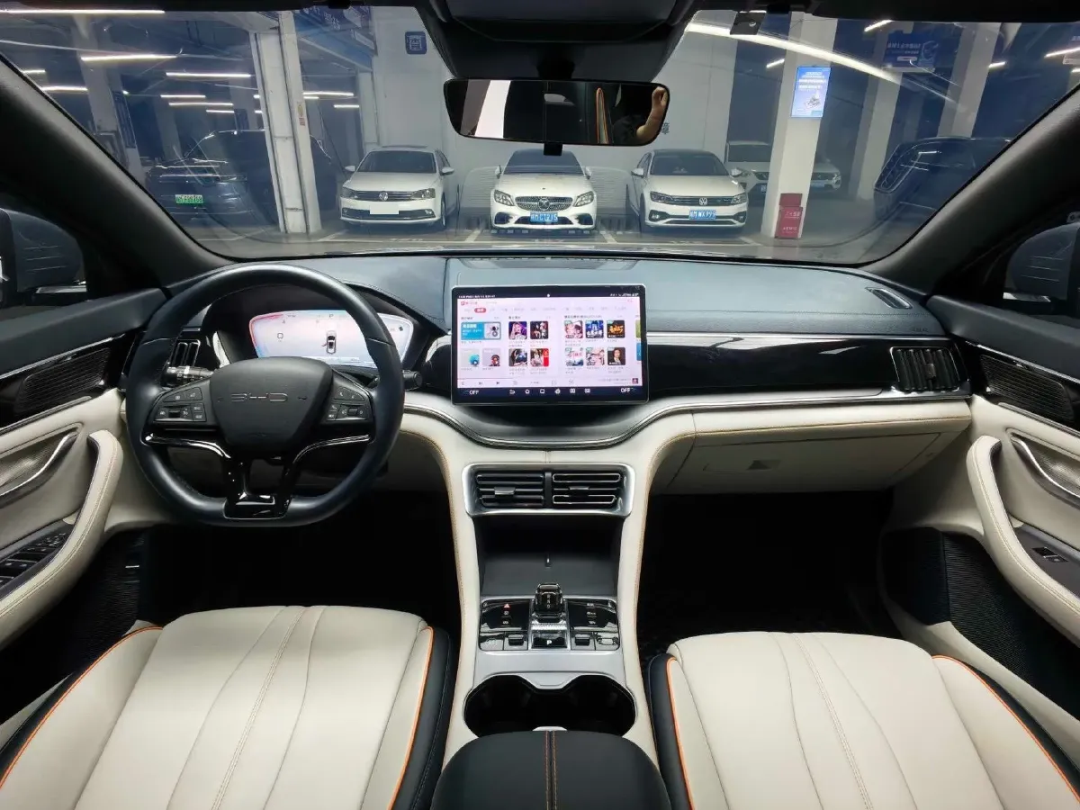2016 Cadillac CT6 2.0T 276HP L4 8AT,autocango,china used car exporter,china ev exporter,chinese used car exporter,chinese used ev exporter
