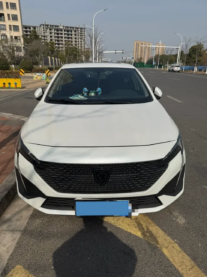 2022 Peugeot 408 1.6T 170HP L4 6AT,autocango,china used car exporter,china ev exporter,chinese used car exporter,chinese used ev exporter