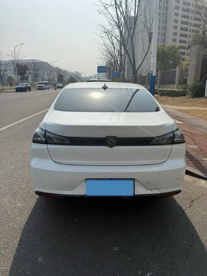 2022 Peugeot 408 1.6T 170HP L4 6AT,autocango,china used car exporter,china ev exporter,chinese used car exporter,chinese used ev exporter