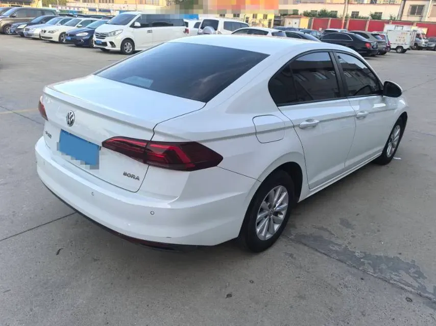 2019 Bestune T77 1.2T 143HP L4 7DCT,autocango,china used car exporter,china ev exporter,chinese used car exporter,chinese used ev exporter
