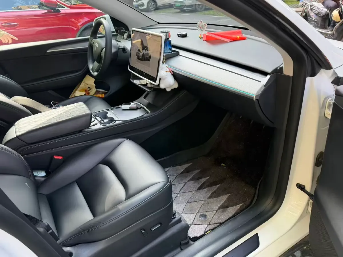 2024 Iveco OuSheng BEV 77.28KWH,autocango,china used car exporter,china ev exporter,chinese used car exporter,chinese used ev exporter