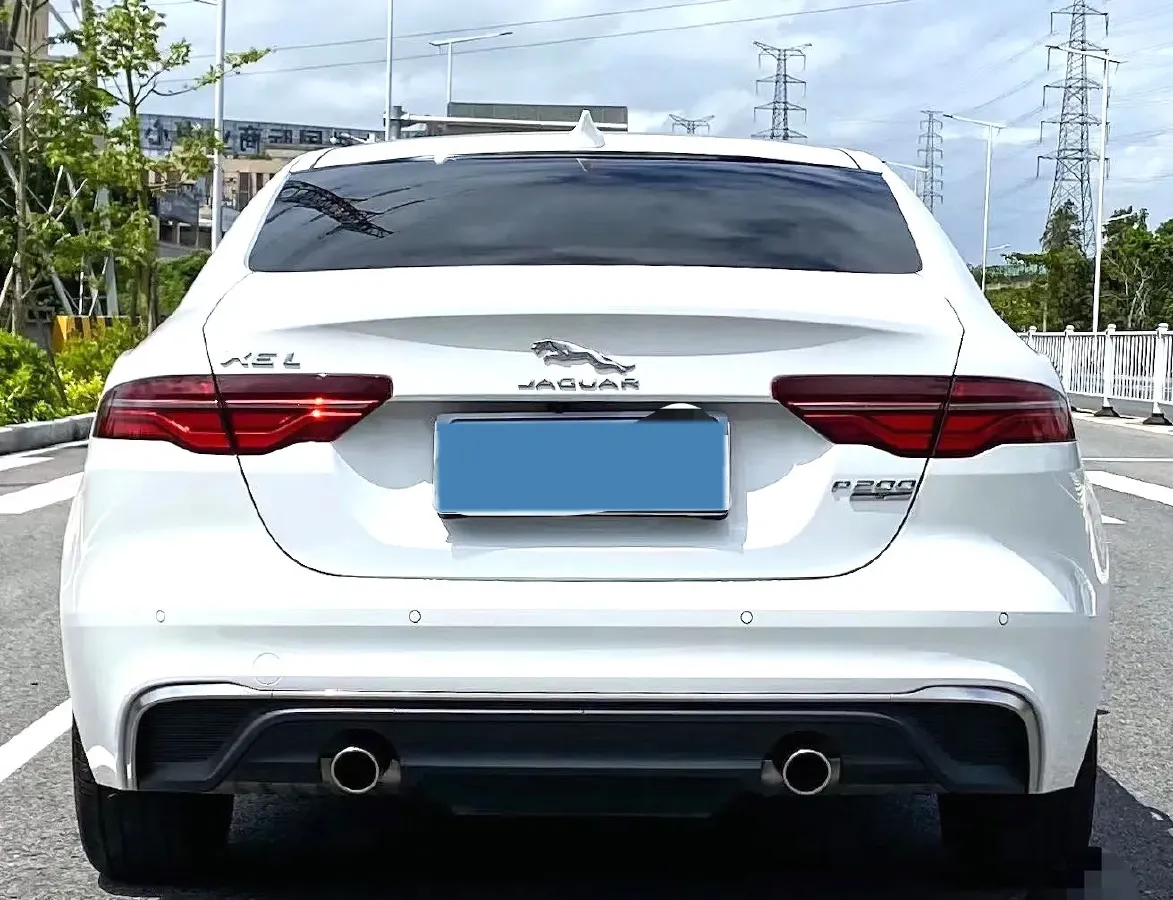2021 Jaguar XEL 2.0T 250HP L4 8AT,autocango,china used car exporter,china ev exporter,chinese used car exporter,chinese used ev exporter
