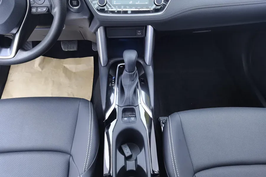 2025 BAW RuiSheng Trump M7 2.0L 144HP L4 8AT,autocango,china used car exporter,china ev exporter,chinese used car exporter,chinese used ev exporter