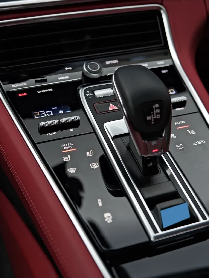 2023 Porsche Panamera 2.9T 330HP V6 8DCT,autocango,china used car exporter,china ev exporter,chinese used car exporter,chinese used ev exporter