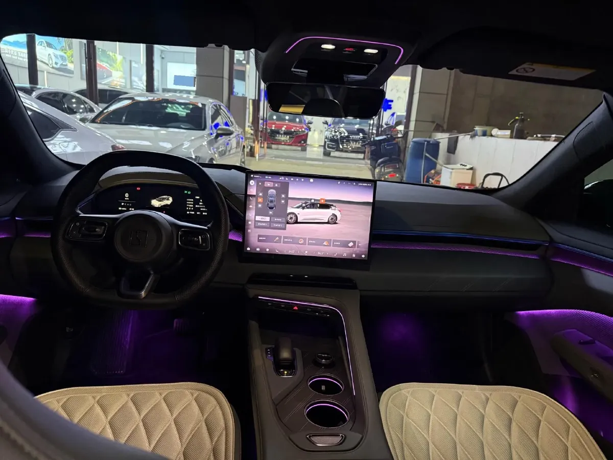 2024 Zeekr 001 BEV 100KWH,autocango,china used car exporter,china ev exporter,chinese used car exporter,chinese used ev exporter