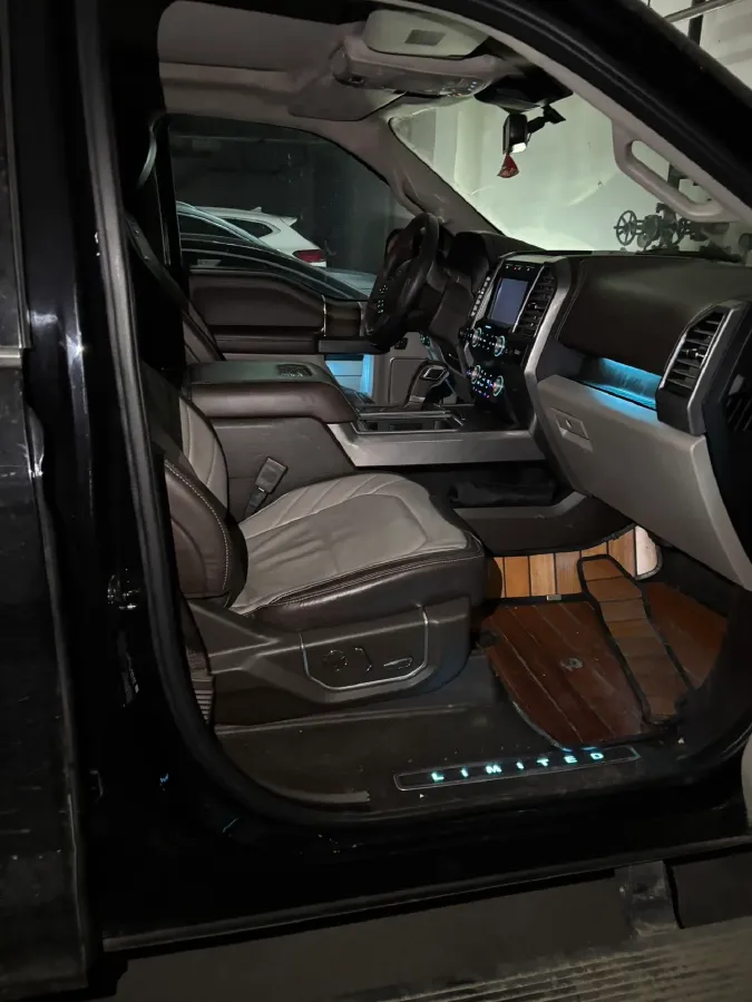 2019 Ford F-150 3.5T 381HP V6 10AT,autocango,china used car exporter,china ev exporter,chinese used car exporter,chinese used ev exporter