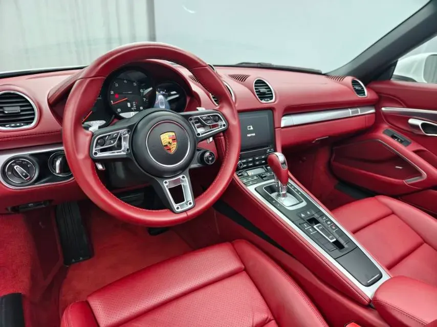 2019 Porsche 718 2.0T 300HP H4 7DCT,autocango,china used car exporter,china ev exporter,chinese used car exporter,chinese used ev exporter