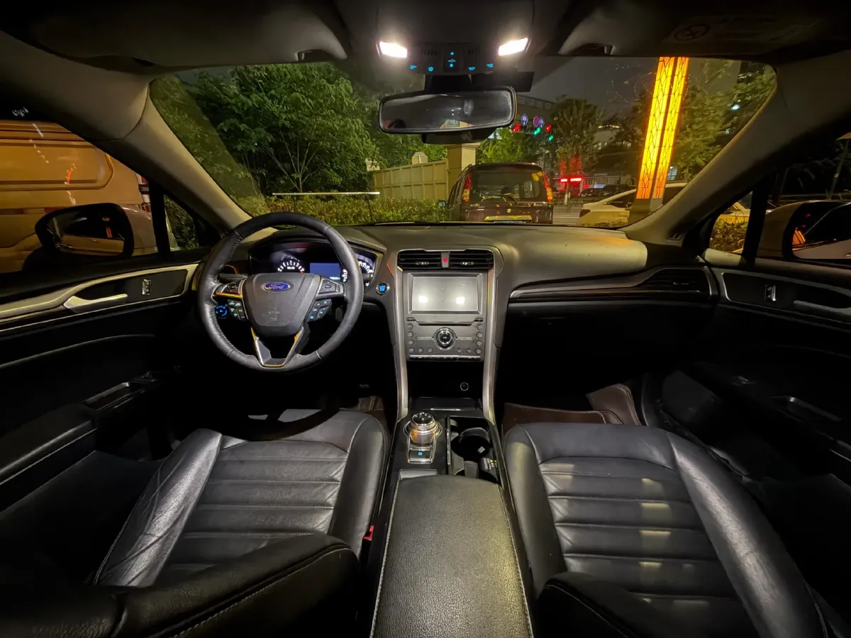 2017 Ford Mondeo 1.5T 181HP L4 6AT,autocango,china used car exporter,china ev exporter,chinese used car exporter,chinese used ev exporter
