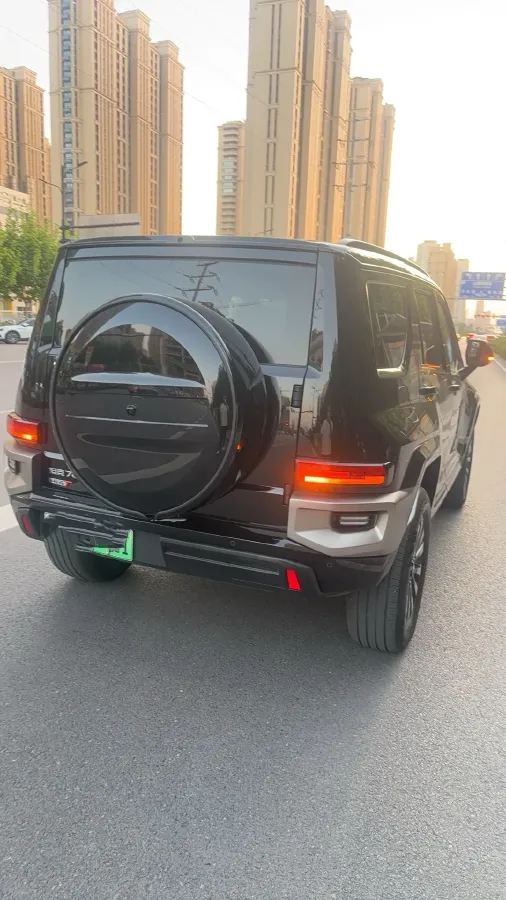 2024 Tank 700 3.0T 360HP V6 9AT PHEV 37.1KWH,autocango,china used car exporter,china ev exporter,chinese used car exporter,chinese used ev exporter
