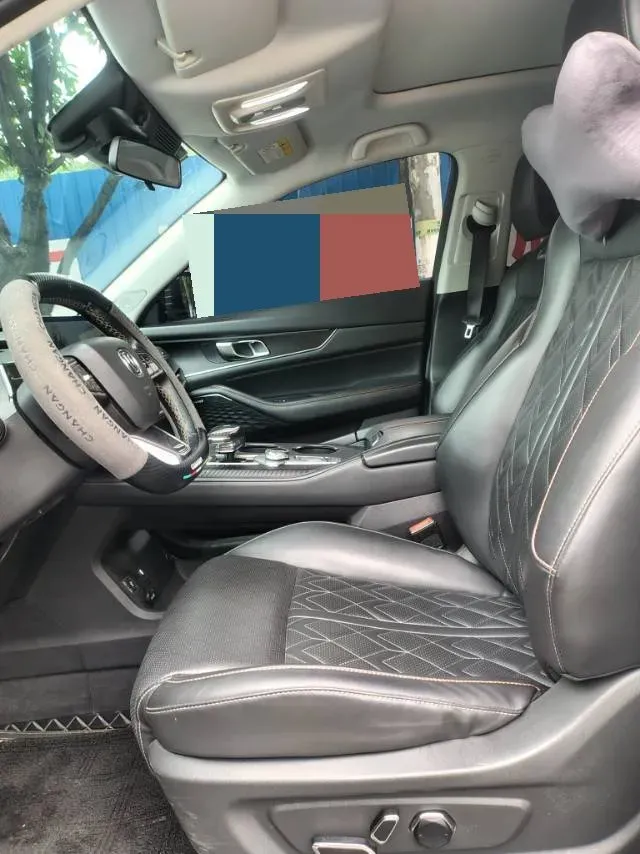 2021 ChangAn UNI-K 2.0T 233HP L4 8AT,autocango,china used car exporter,china ev exporter,chinese used car exporter,chinese used ev exporter