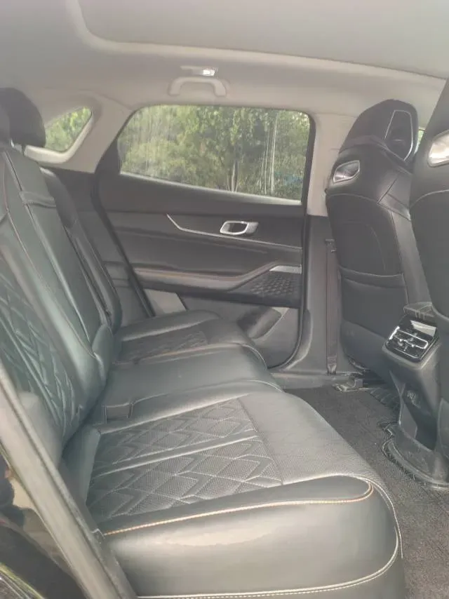 2021 ChangAn UNI-K 2.0T 233HP L4 8AT,autocango,china used car exporter,china ev exporter,chinese used car exporter,chinese used ev exporter