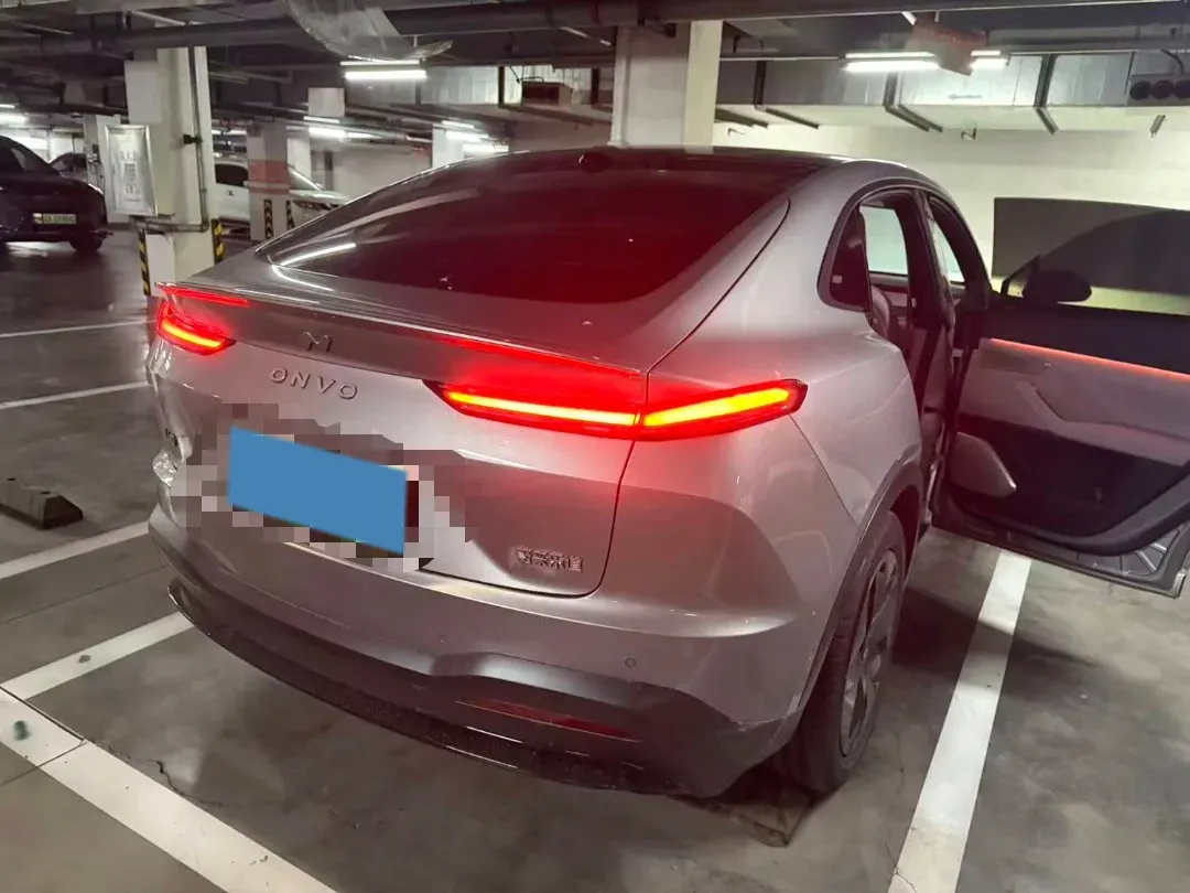 2024 IM L6 BEV 75KWH,autocango,china used car exporter,china ev exporter,chinese used car exporter,chinese used ev exporter