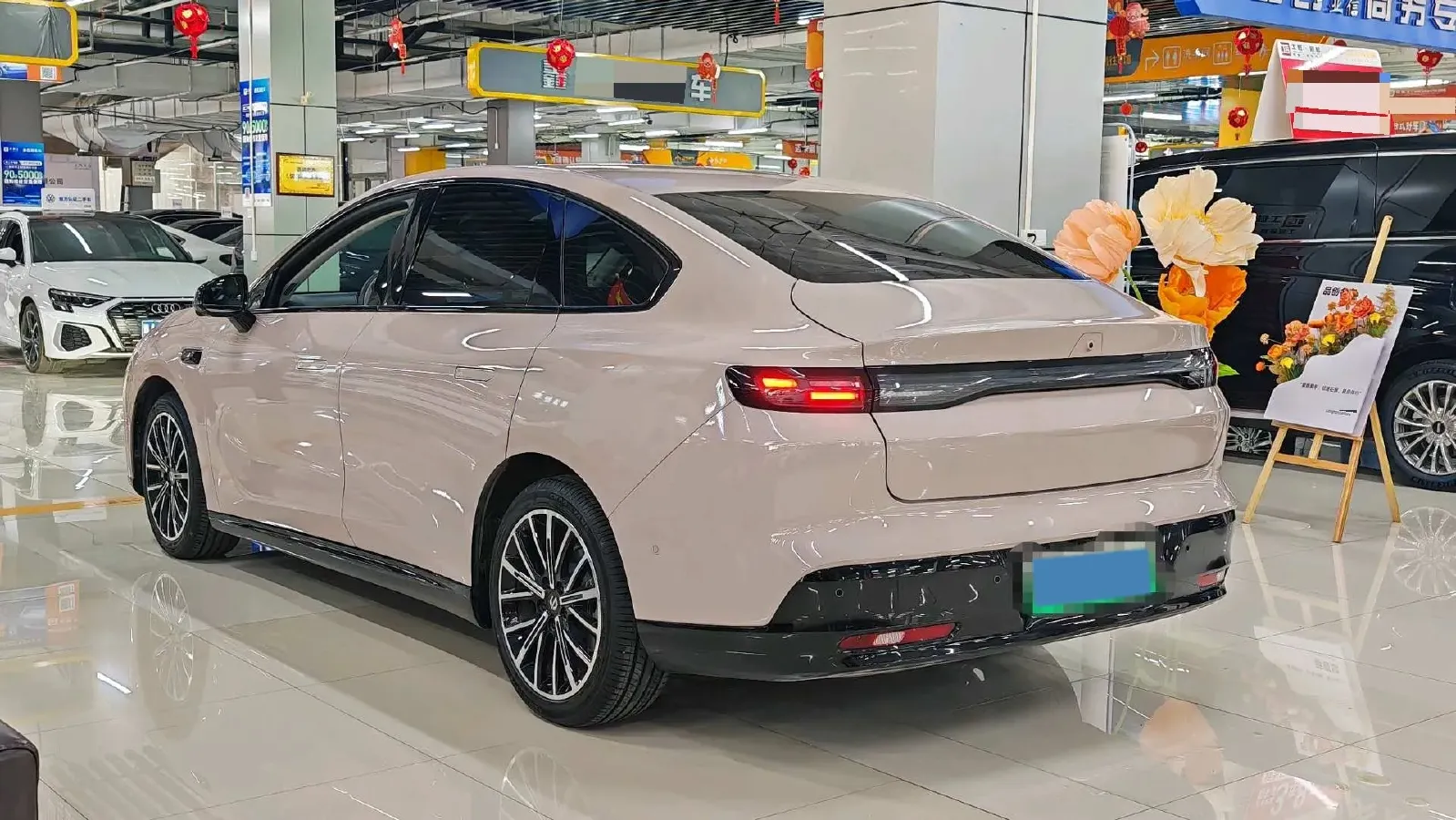 2025 Leapmotor B01 BEV,autocango,china used car exporter,china ev exporter,chinese used car exporter,chinese used ev exporter