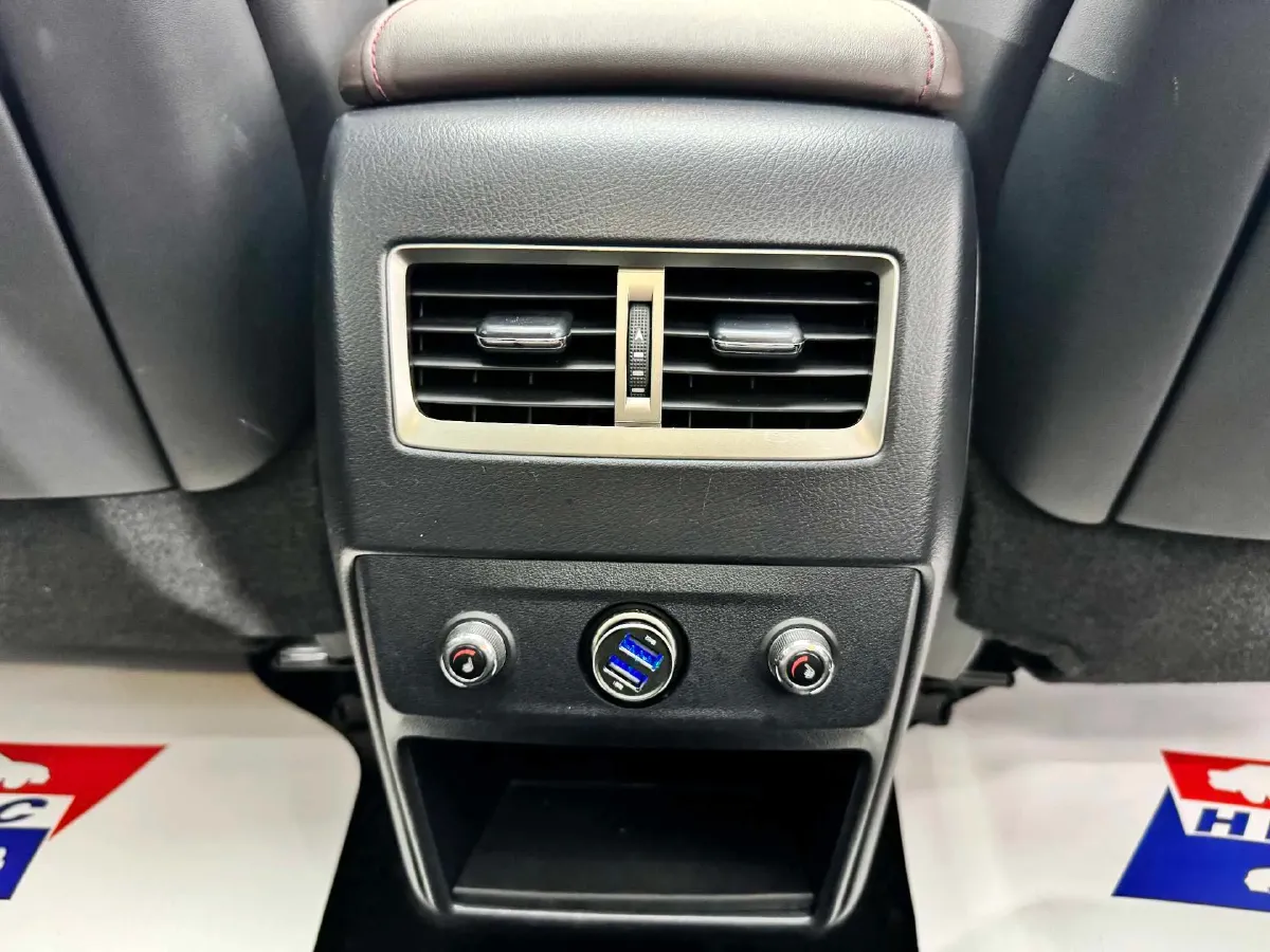 2016 Mercedes-Benz A AMG 2.0T 381HP L4 7DCT,autocango,china used car exporter,china ev exporter,chinese used car exporter,chinese used ev exporter