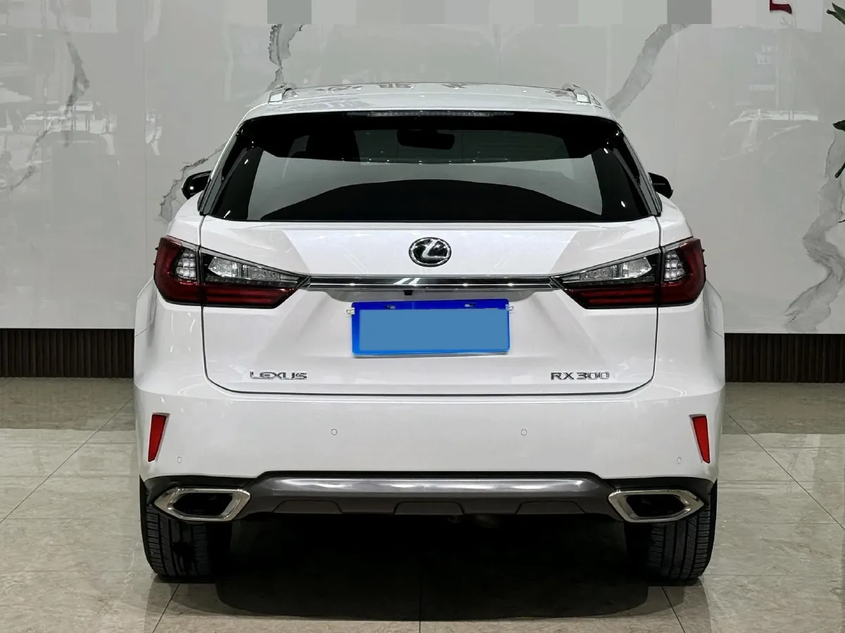 2016 Mercedes-Benz A AMG 2.0T 381HP L4 7DCT,autocango,china used car exporter,china ev exporter,chinese used car exporter,chinese used ev exporter