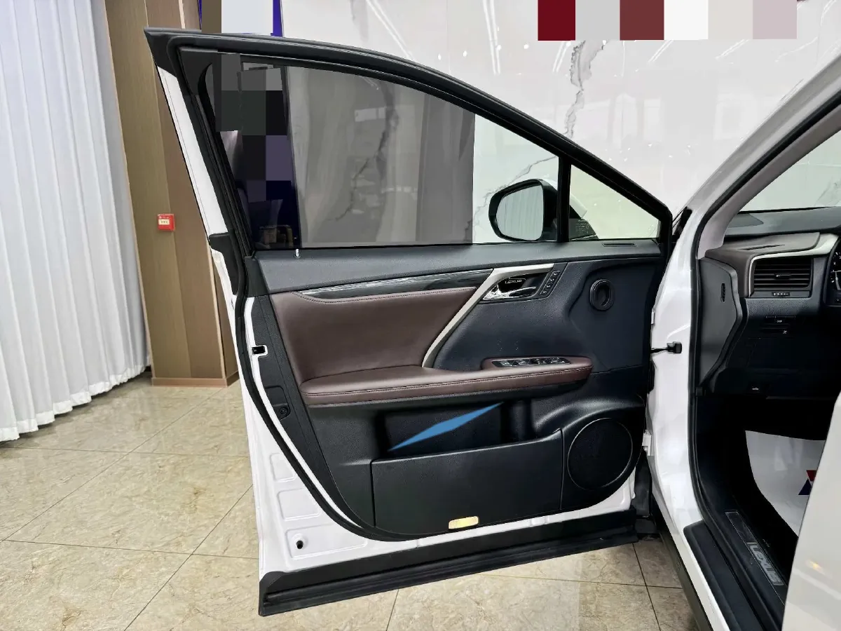 2016 Mercedes-Benz A AMG 2.0T 381HP L4 7DCT,autocango,china used car exporter,china ev exporter,chinese used car exporter,chinese used ev exporter