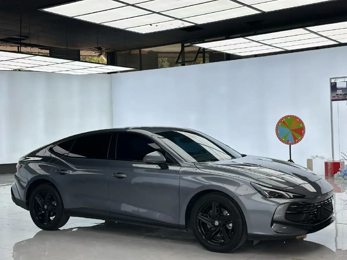 2025 MG 7 1.5T 188HP L4 7DCT,autocango,china used car exporter,china ev exporter,chinese used car exporter,chinese used ev exporter