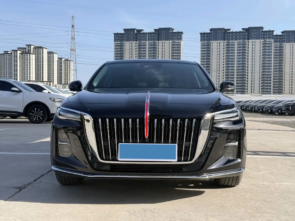 2024 HongQi H5 2.0T 224HP L4 8AT,autocango,china used car exporter,china ev exporter,chinese used car exporter,chinese used ev exporter