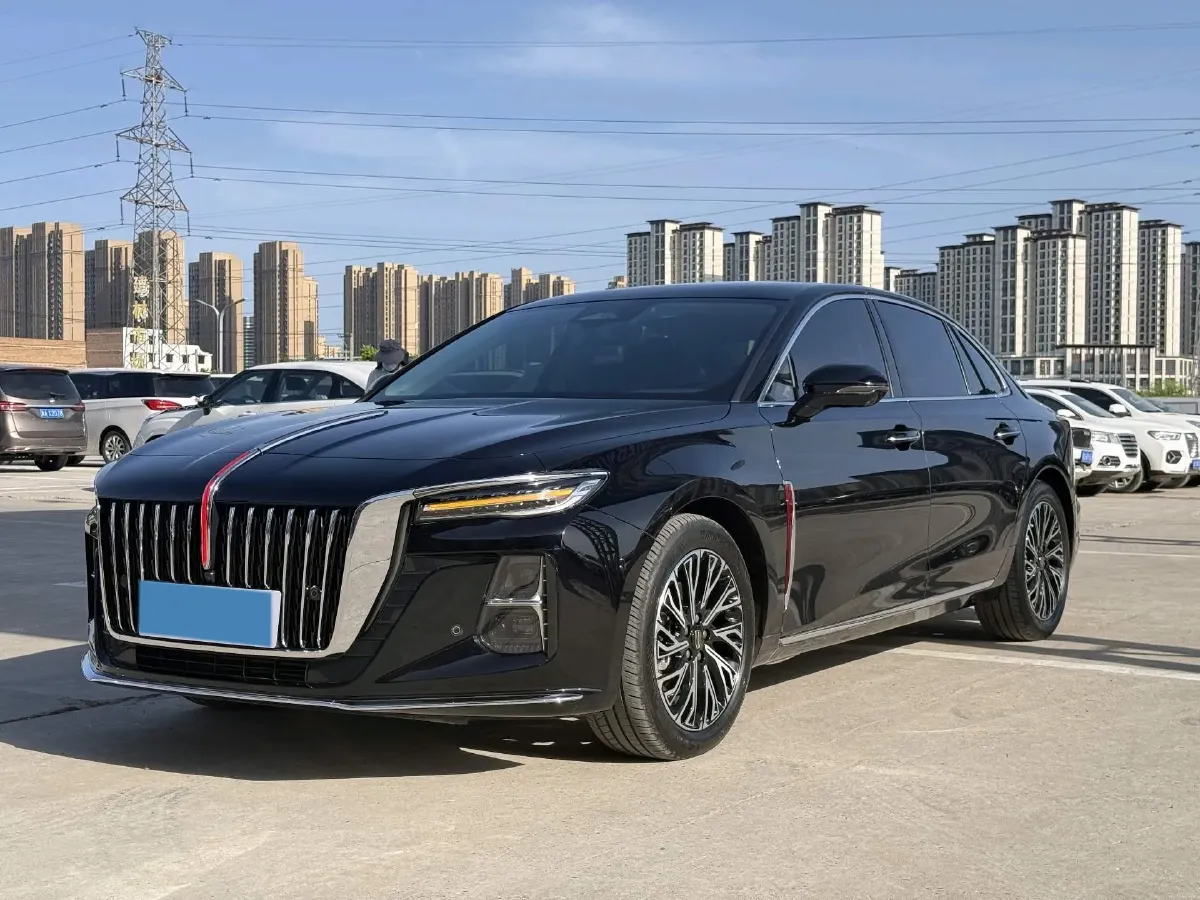2024 HongQi H5 2.0T 224HP L4 8AT,autocango,china used car exporter,china ev exporter,chinese used car exporter,chinese used ev exporter