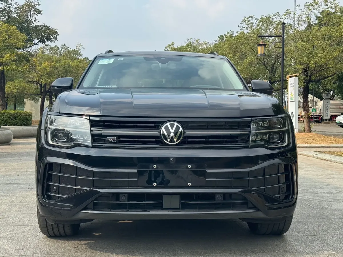 2024 Volkswagen Teramont 2.0T 220HP L4 7DCT,autocango,china used car exporter,china ev exporter,chinese used car exporter,chinese used ev exporter