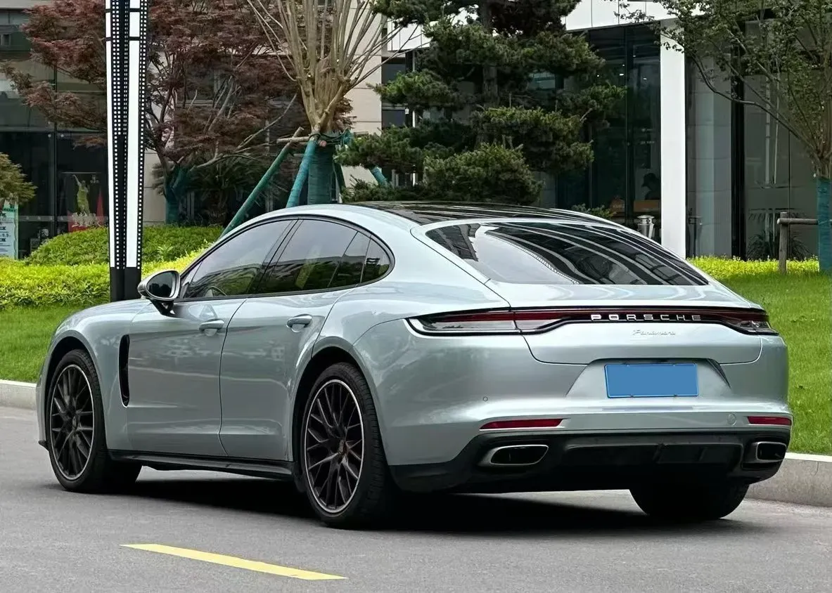 2021 Porsche Panamera 2.9T 330HP V6 8DCT,autocango,china used car exporter,china ev exporter,chinese used car exporter,chinese used ev exporter